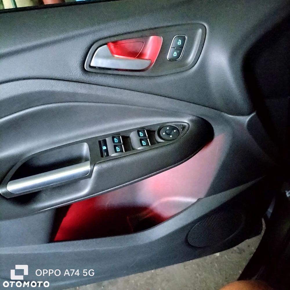 Ford Kuga 1.5 EcoBoost FWD Titanium ASS MMT6 - 17