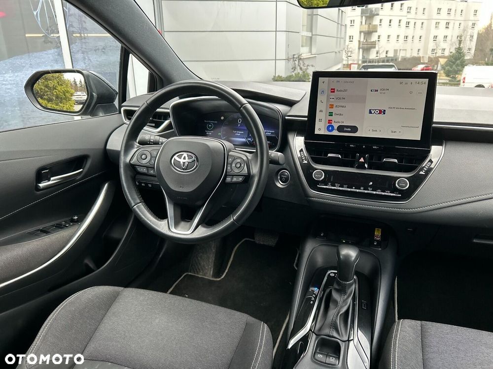 Toyota Corolla 1.8 Hybrid Comfort - 12