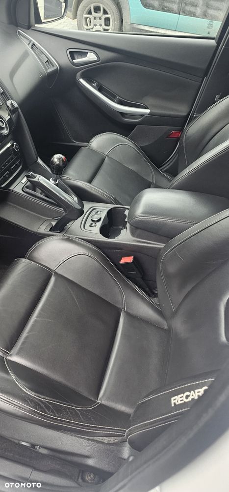 Ford Focus - 7
