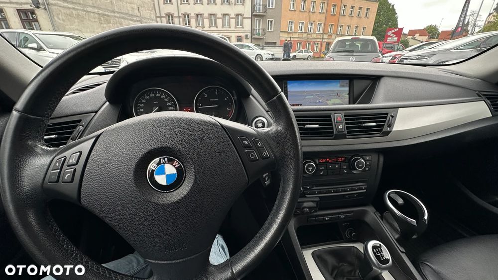 BMW X1 sDrive18d - 24