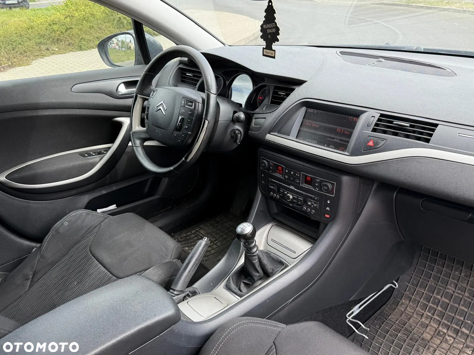 Citroën C5 Tourer HDi 135 FAP Confort - 12