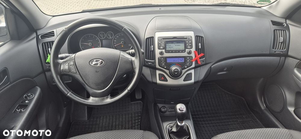 Hyundai i30 1.6 Classic + - 7