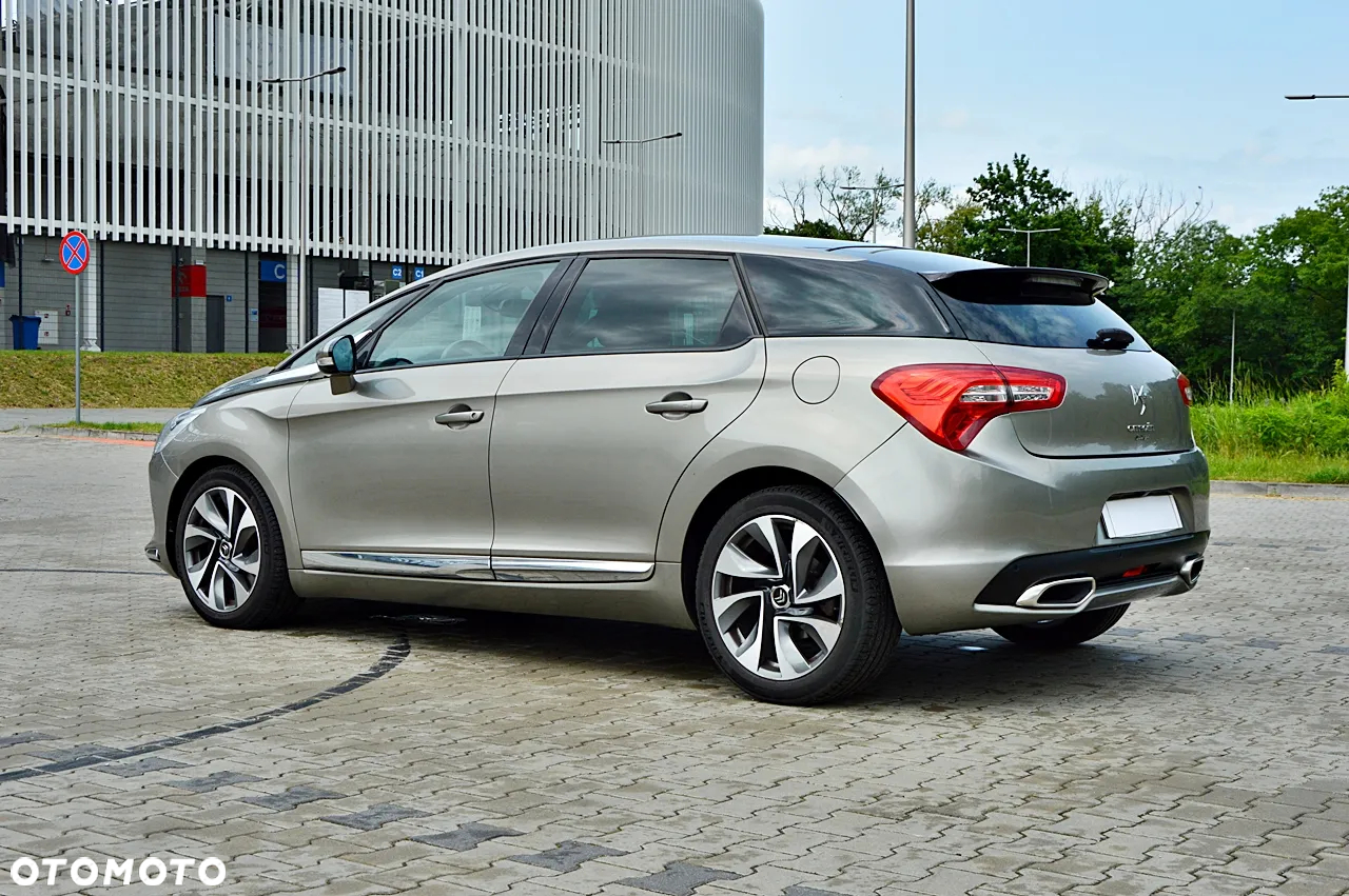 Citroën DS5 2.0 HDi Pure Pearl - 16