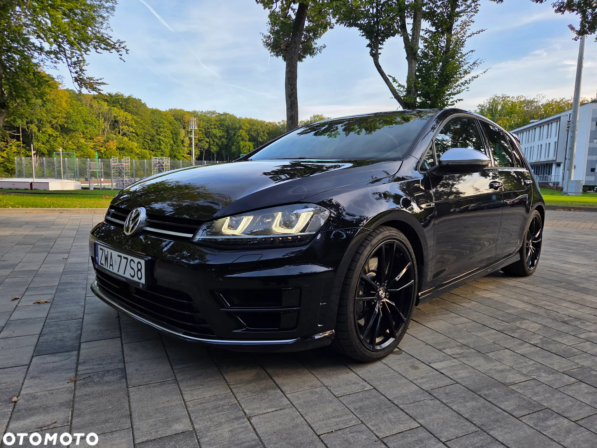 Volkswagen Golf VII 2.0 TSI BMT 4Mot R DSG - 13