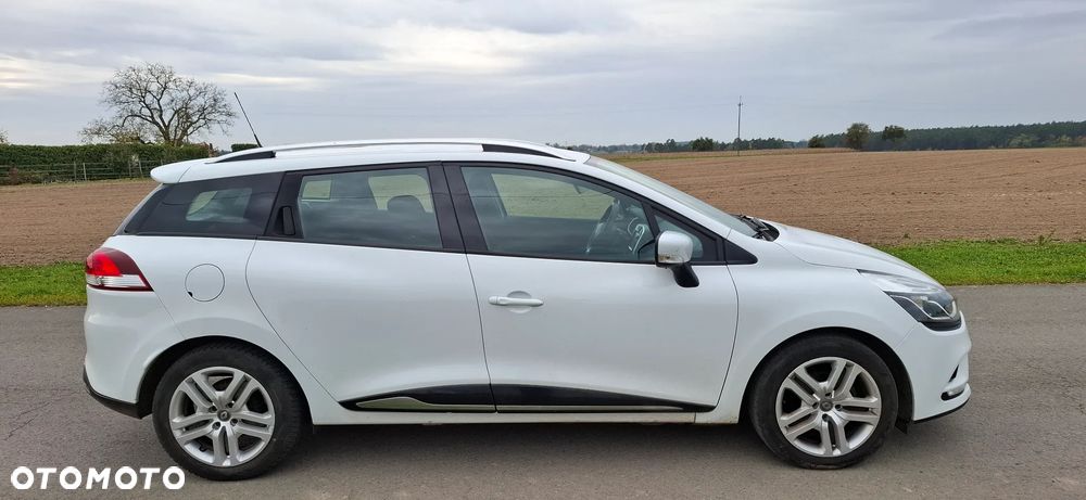 Renault Clio (Energy) dCi 90 Bose Edition - 8