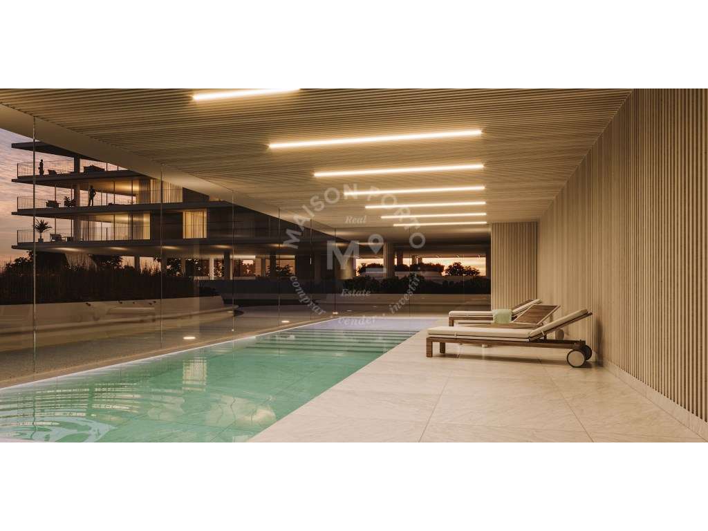 Apartamento T4 Penthouse inserido em Condomínio em Vilamoura - Grande imagem: 4/38