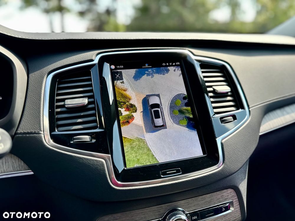 Volvo XC 90 - 26