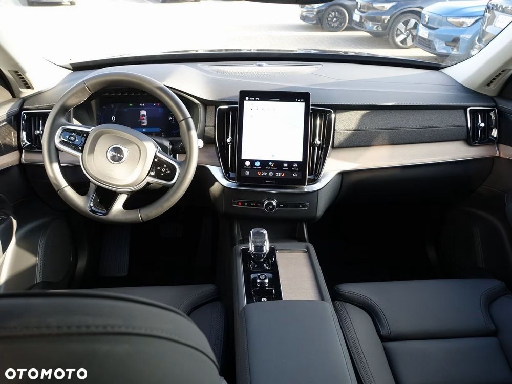 Volvo XC 90 T8 AWD Plus Dark - 12
