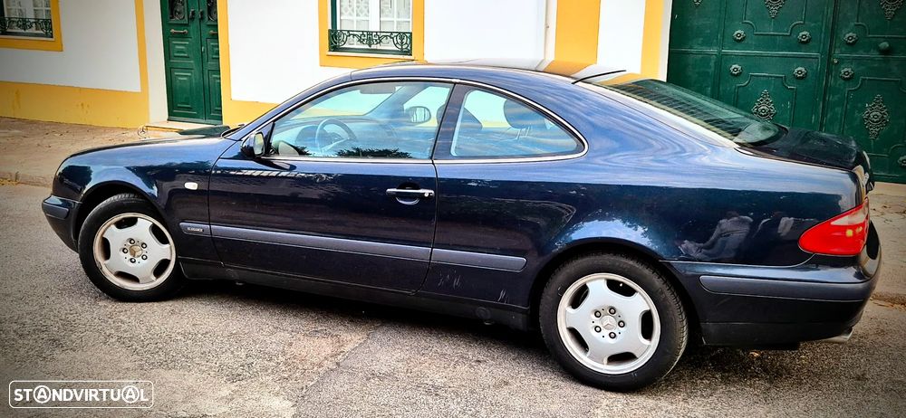 Mercedes-Benz CLK 230 - 8
