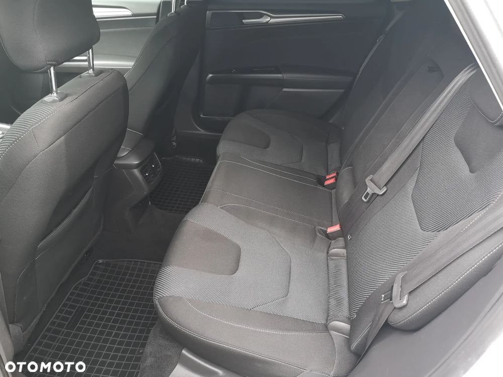 Ford Mondeo 2.0 TDCi STart-Stopp Titanium - 26
