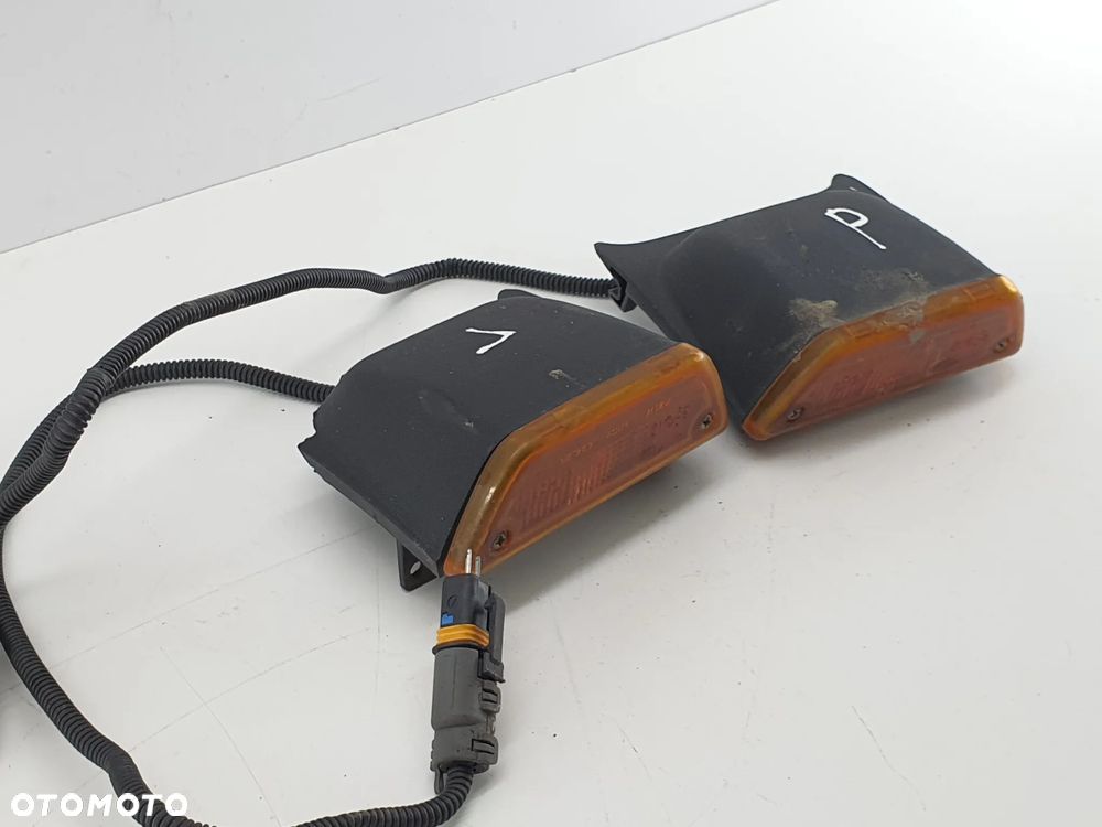 LAMPA OBRYSOWA  MAN  IVECO SCANIA RENAULT MERCEDES - 4