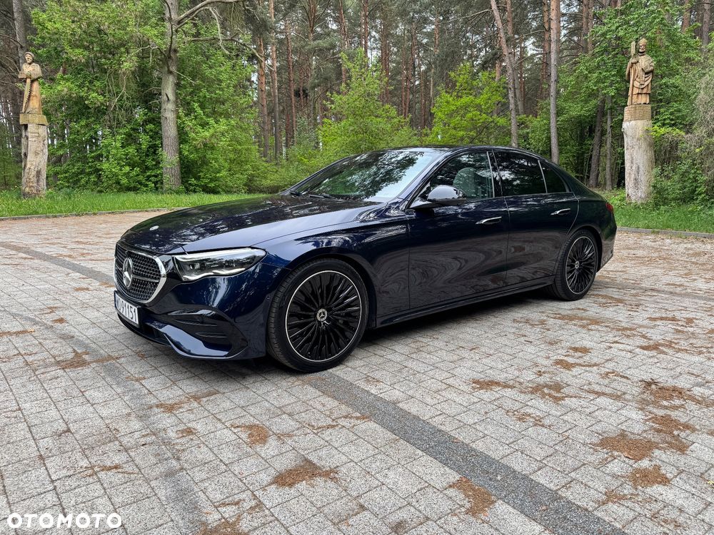 Mercedes-Benz Klasa E 220 d mHEV 4-Matic Exclusive 9G-Tronic - 2