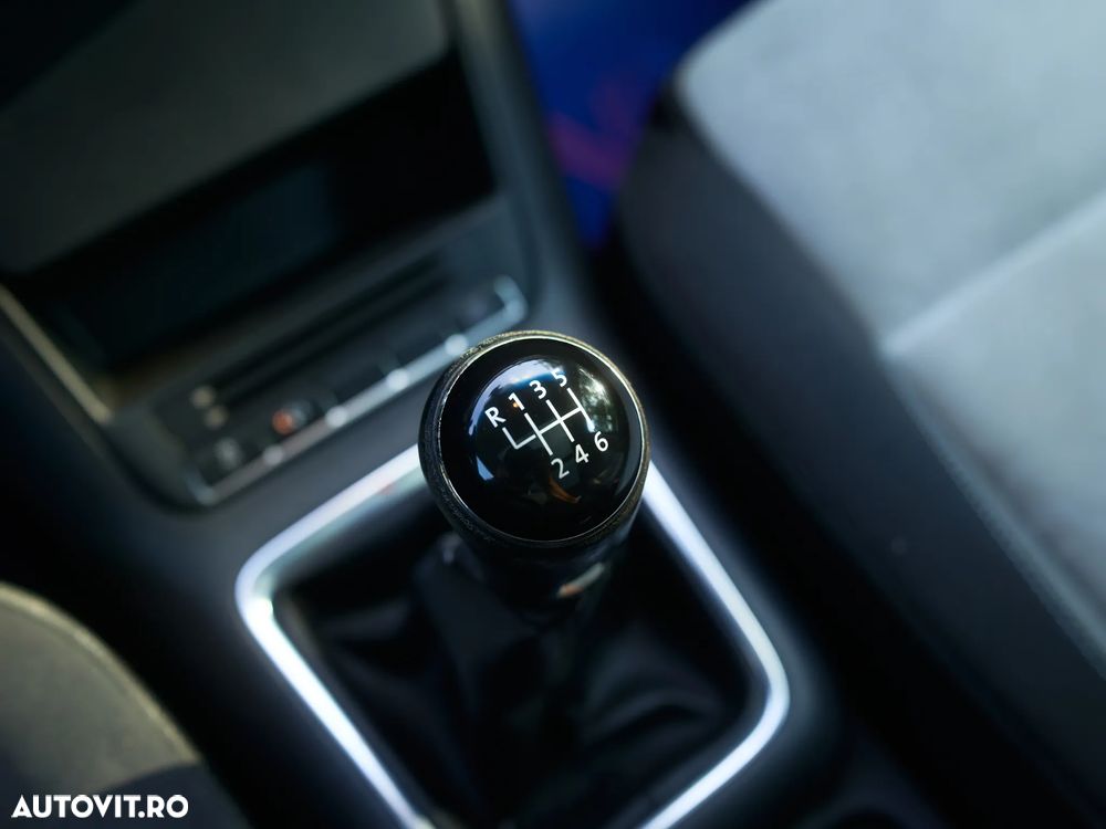 Volkswagen Tiguan - 21