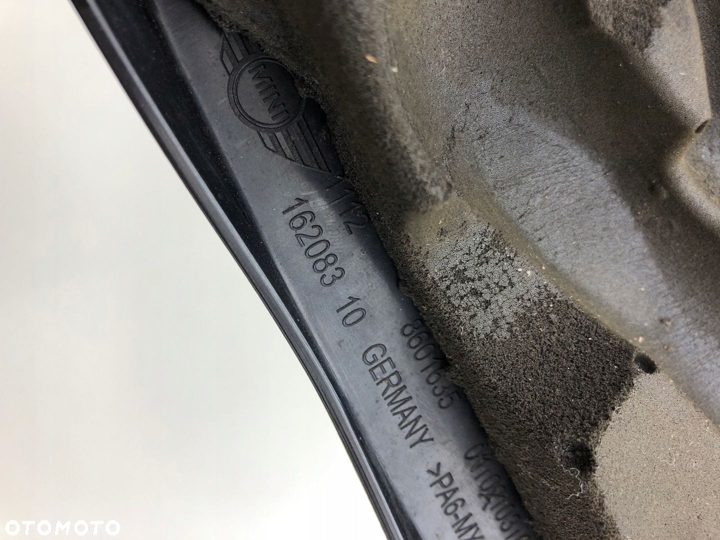 MINI F55 F56 OSŁONA POKRYWA GÓRNA SILNIKA 8601635 - 5