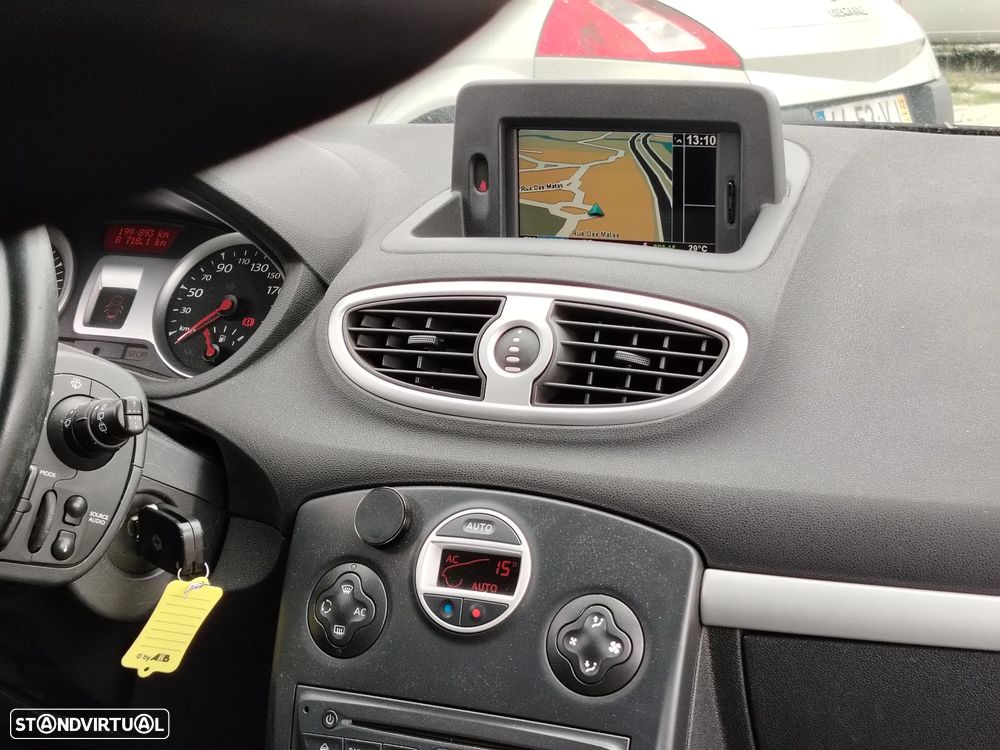 Renault Clio 1.2 16V Dynamique - 6