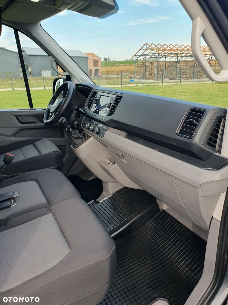 Volkswagen Crafter - 28