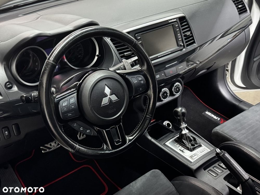 Mitsubishi Lancer - 16