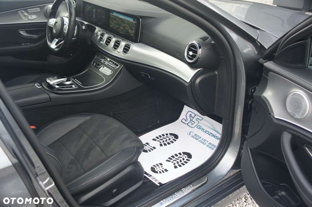 Mercedes-Benz Klasa E - 17