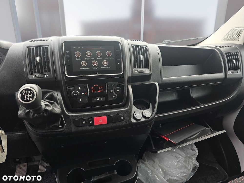 Citroën Jumper 35+ L4H2 2,2 BlueHDi 165KM S&S - 14