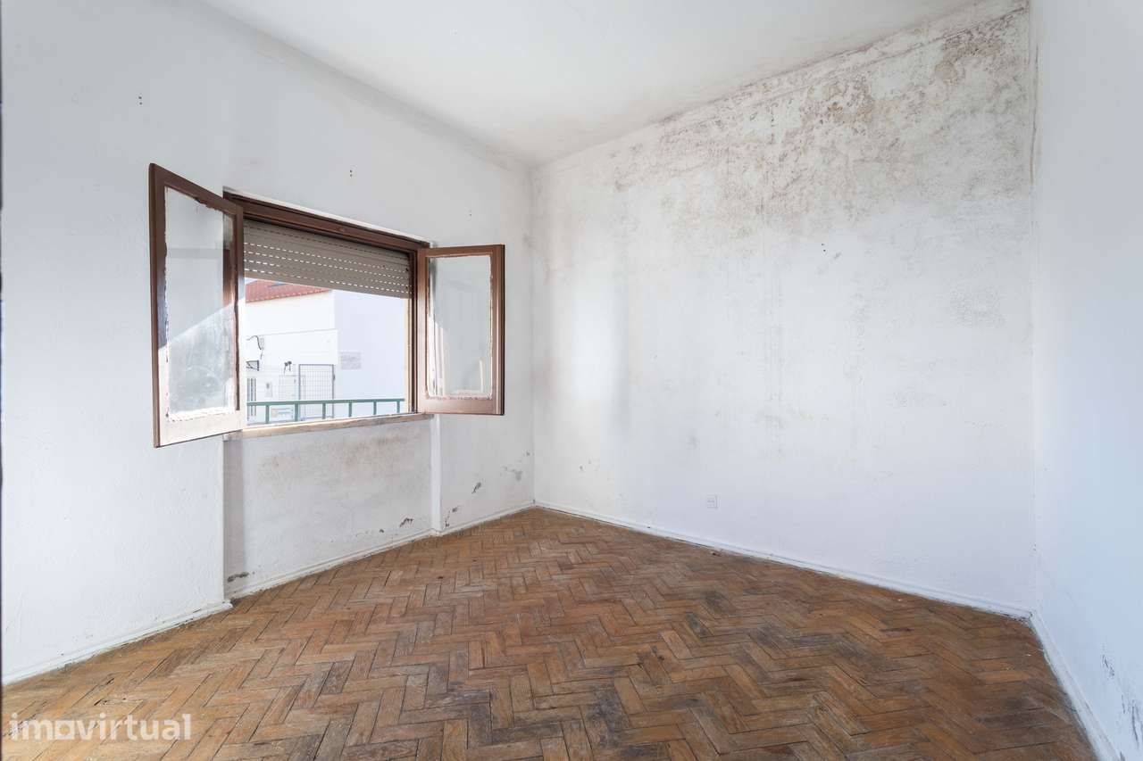 Moradia Térrea Isolada para remodelação total - Grande imagem: 5/24
