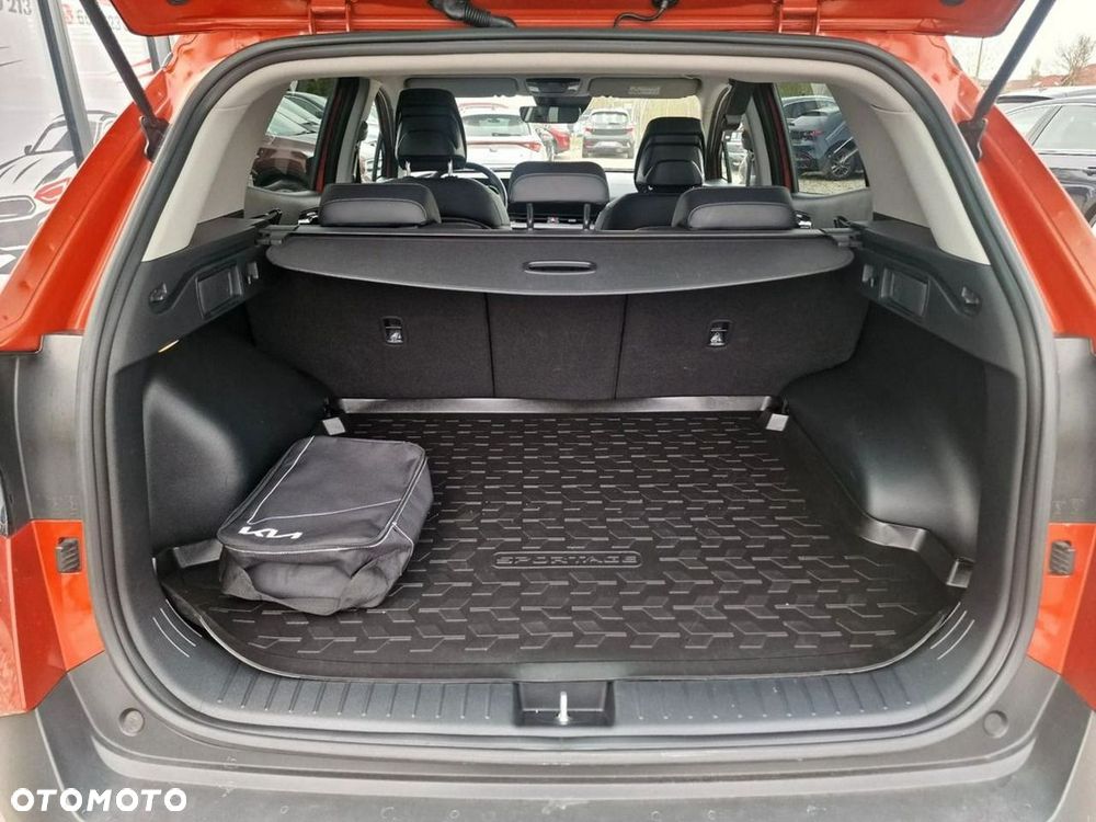 Kia Sportage 1.6 T-GDI HEV L 4WD - 39
