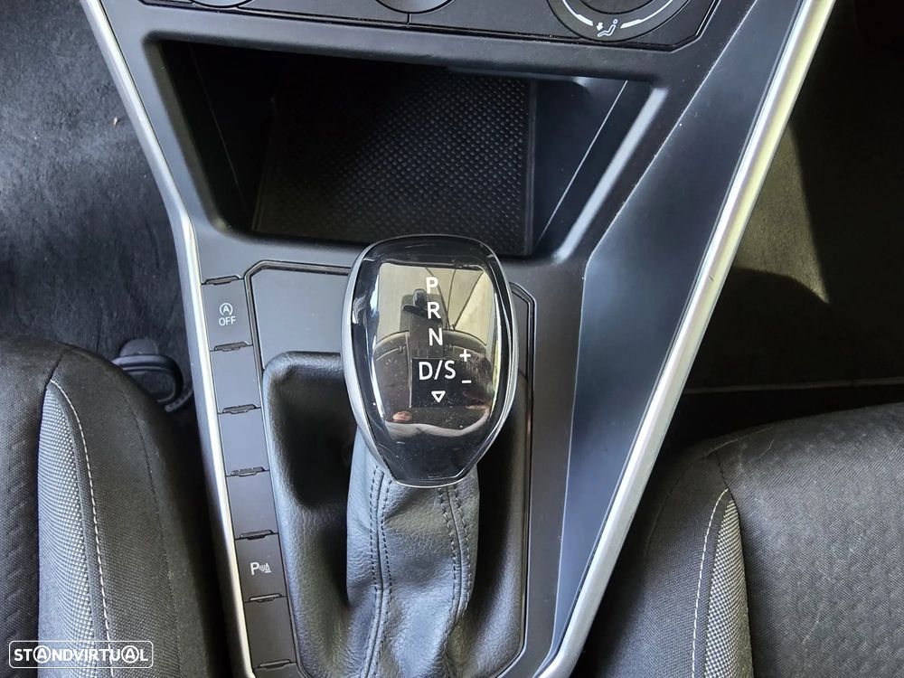 VW Polo 1.0 TSI Urban DSG - 16