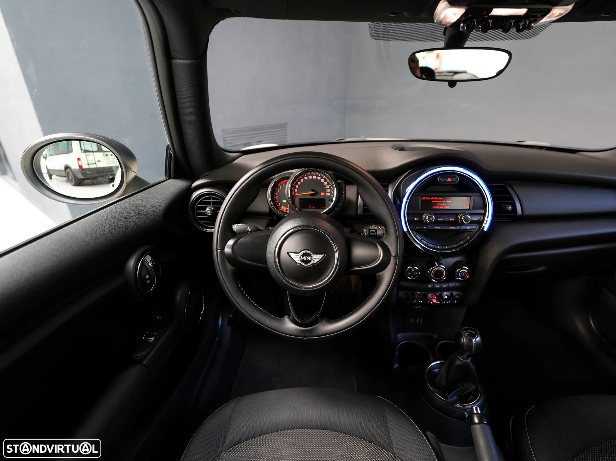 MINI 3 Portas One - 2