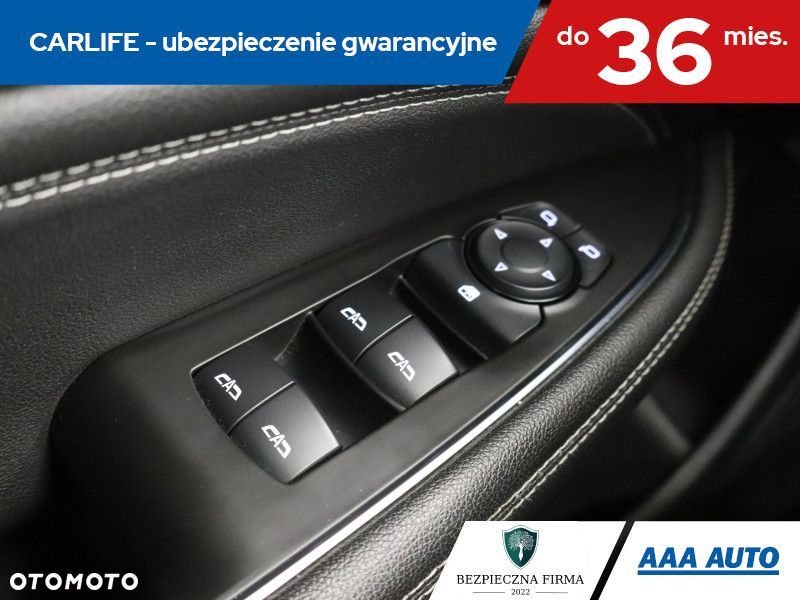 Opel Insignia - 19