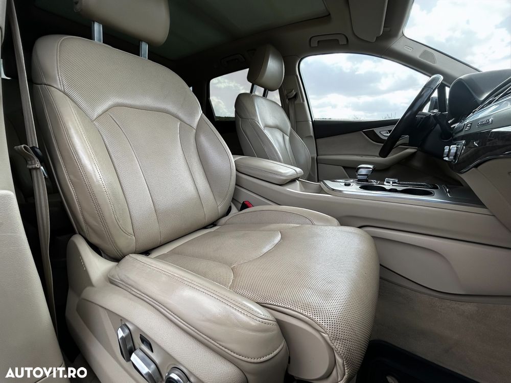 Audi Q7 - 8