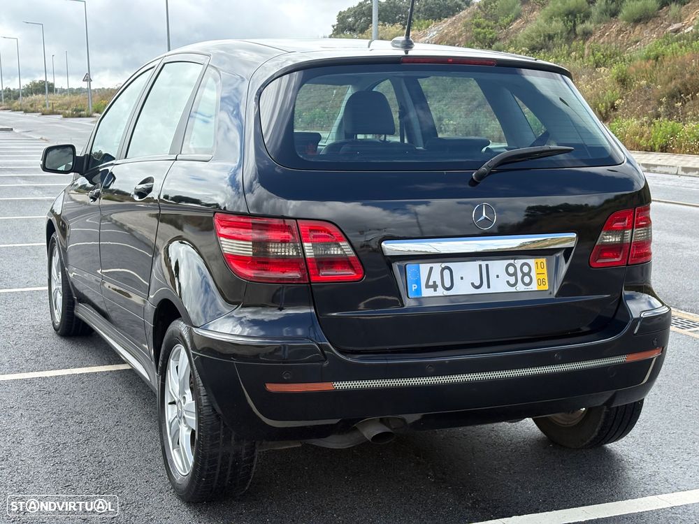 Mercedes-Benz B 180 CDI - 7