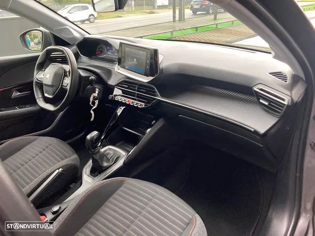 Peugeot 208 1.2 PureTech Active Pack - 29