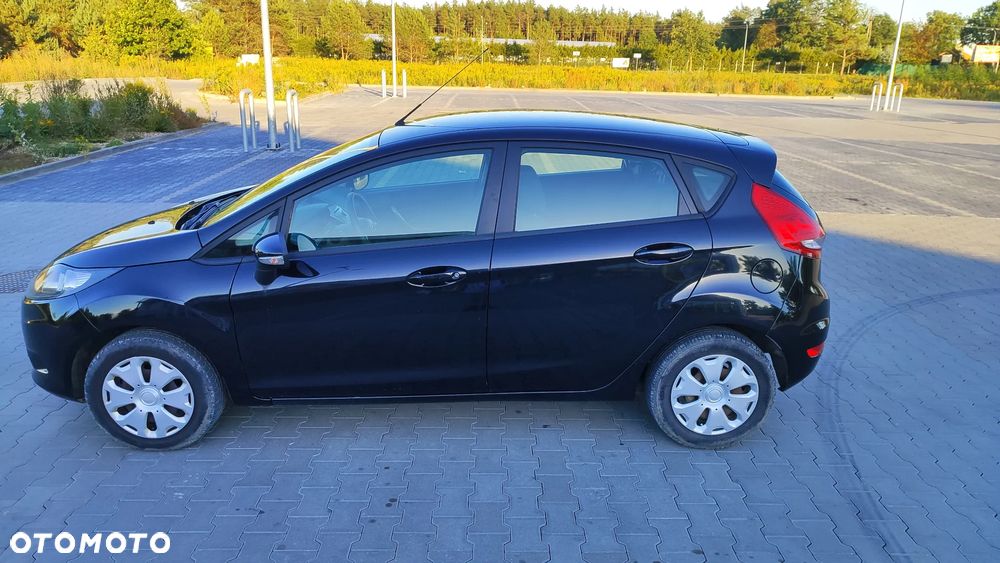 Ford Fiesta 1.25 Trend - 8