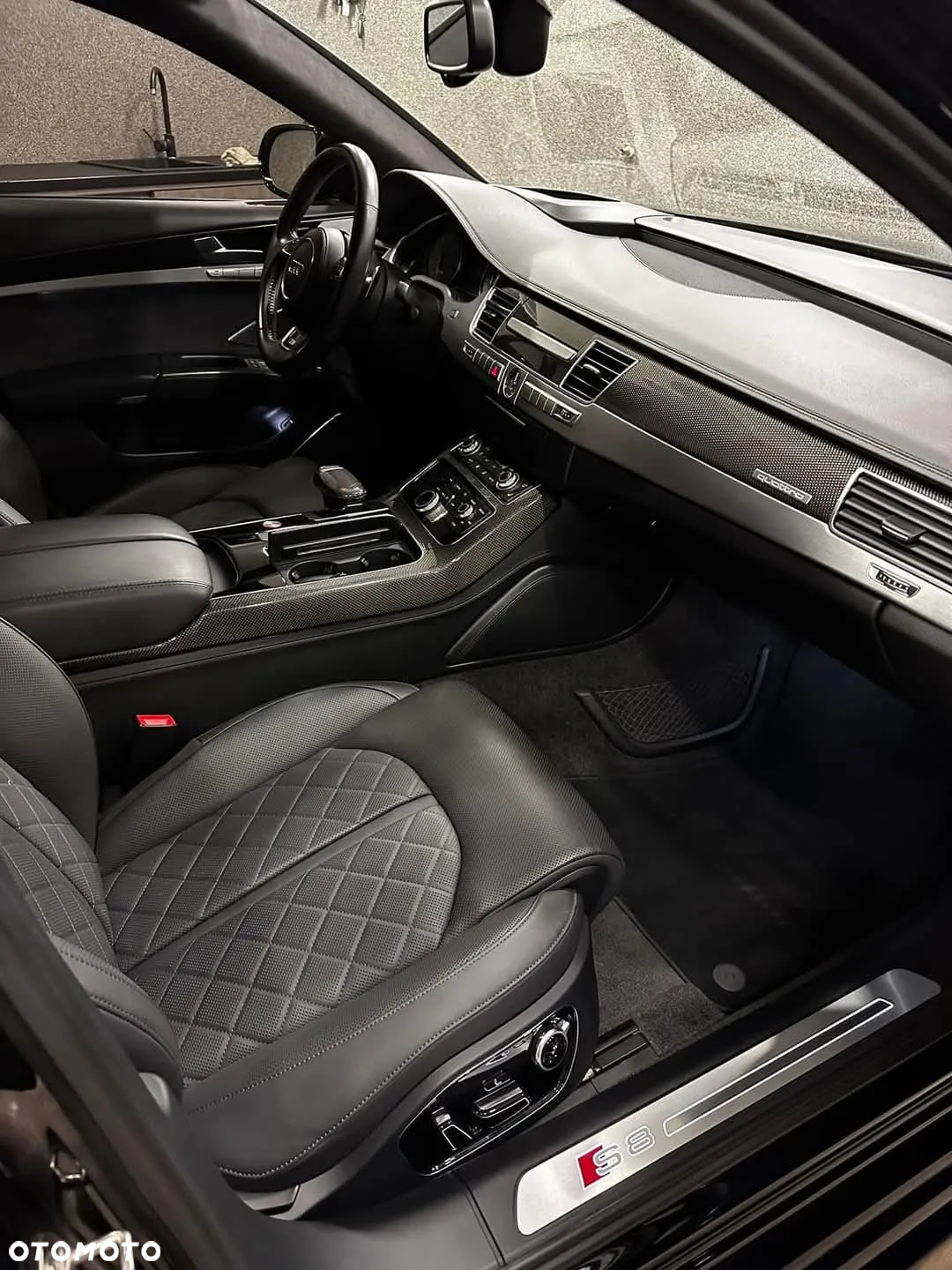 Audi S8 Plus 4.0 TFSI Quattro - 7