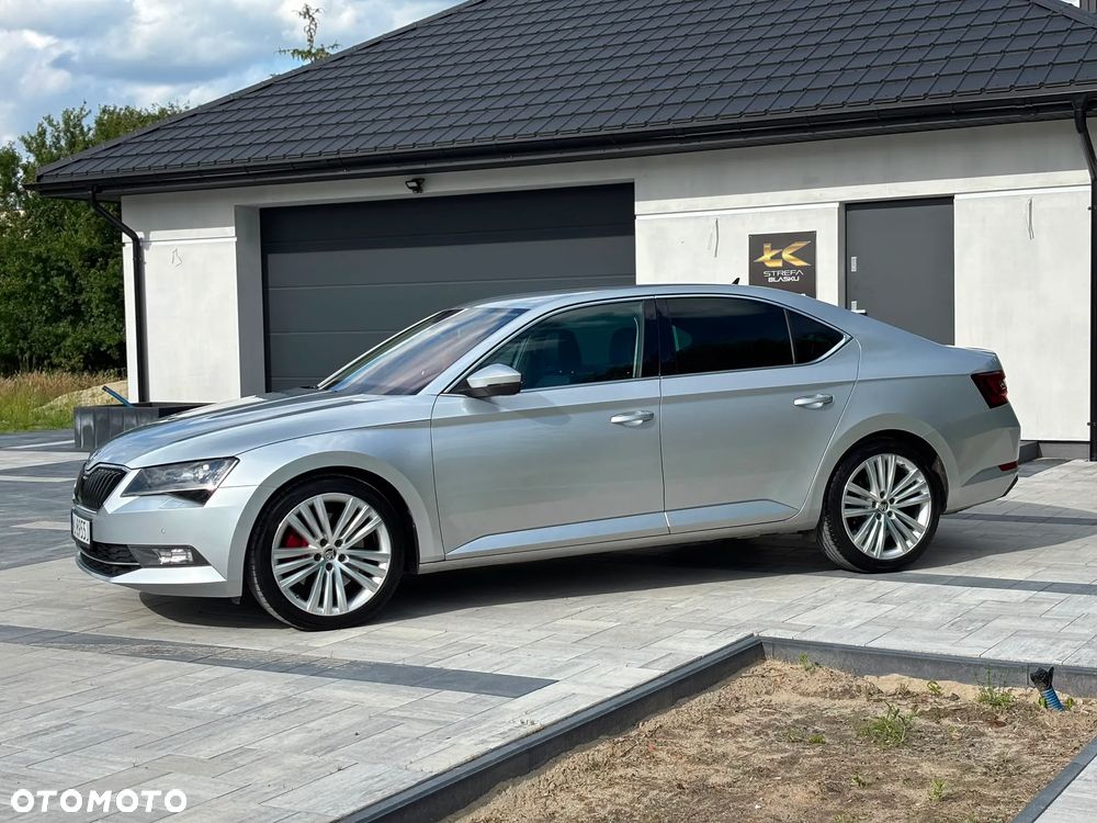 Skoda Superb 2.0 TDI Style - 14