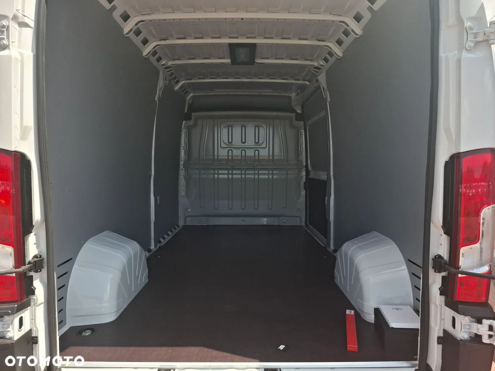 Toyota Proace Max - 17