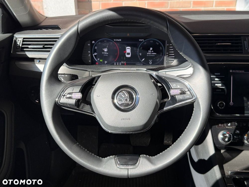 Skoda Superb 2.0 TDI SCR Style DSG - 16