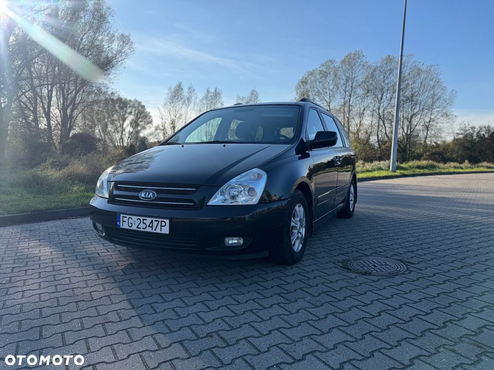 Kia Carnival 06-09 - 2