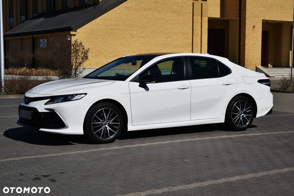 Toyota Camry 2.5 Hybrid Comfort CVT - 5