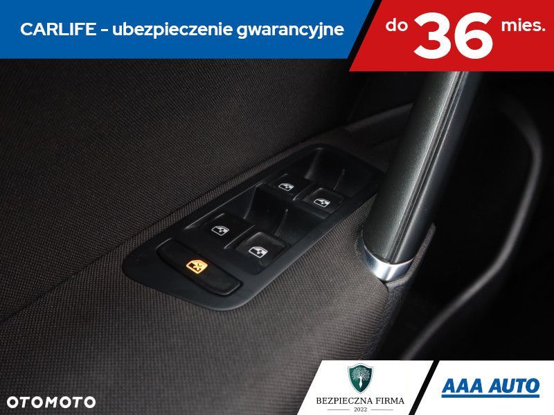 Volkswagen Golf - 18