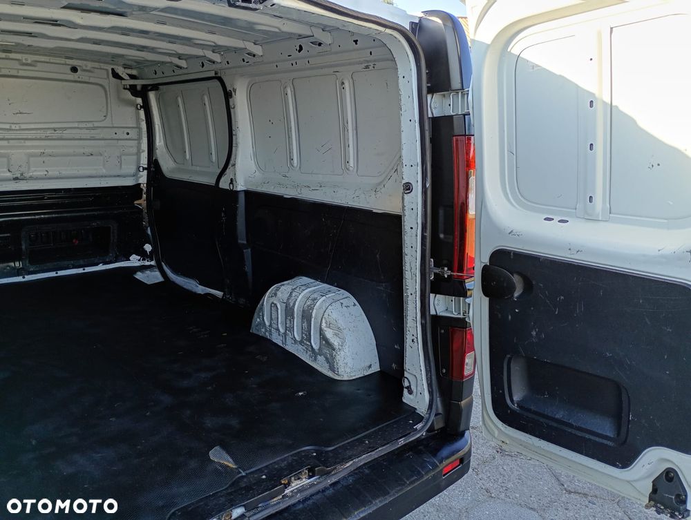 Renault Trafic - 24