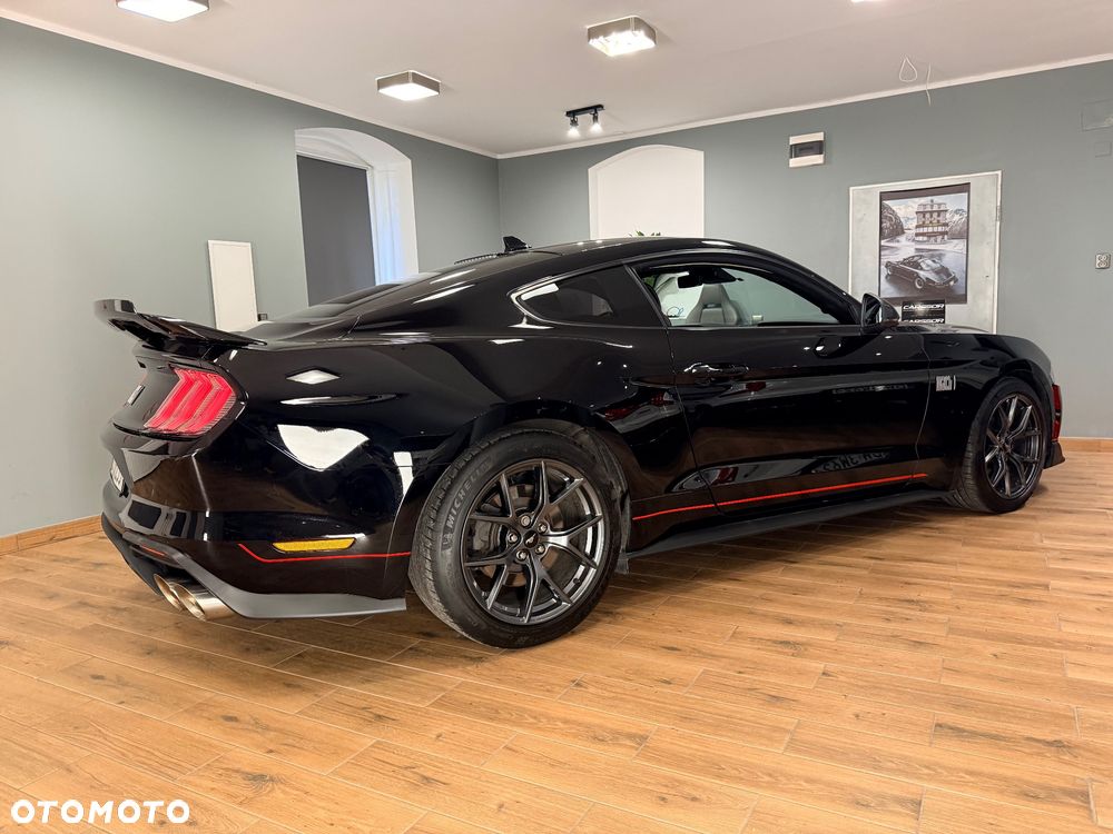 Ford Mustang - 3
