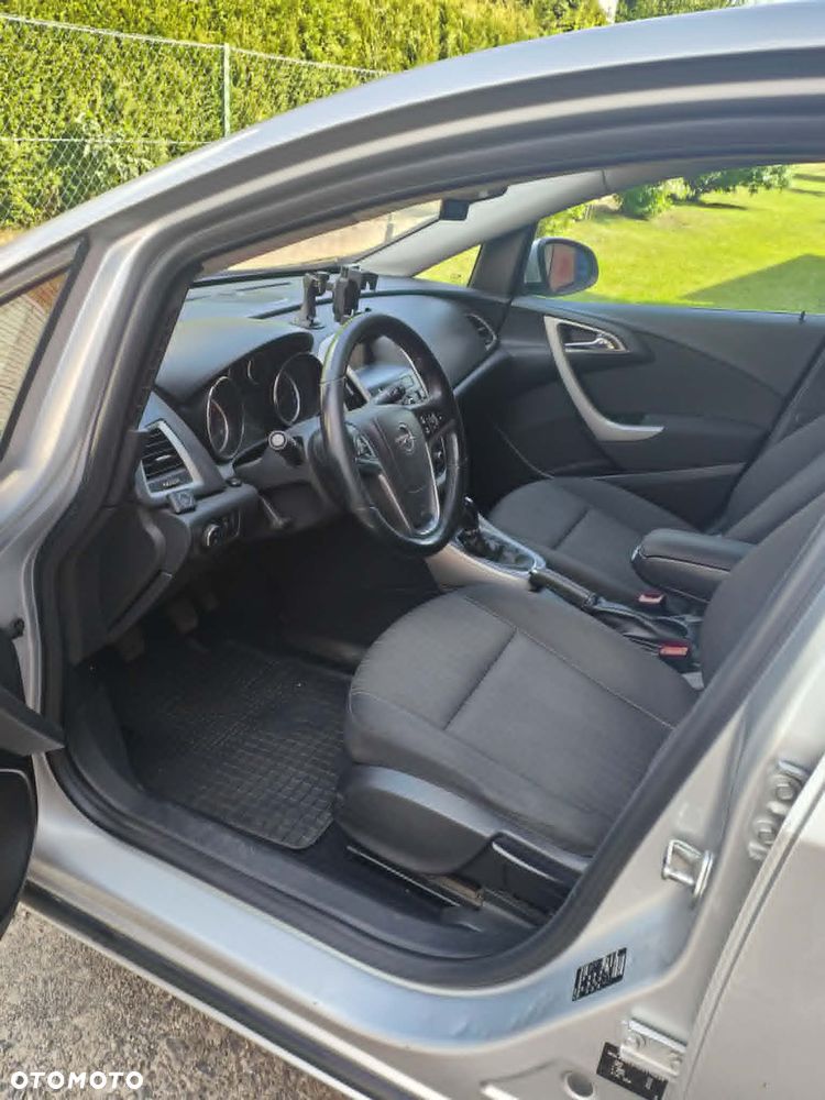 Opel Astra - 18