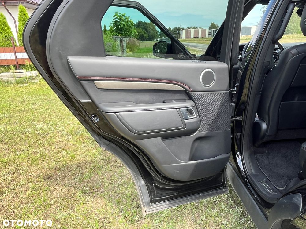 Land Rover Discovery 3.0 TD6 HSE Luxury - 25