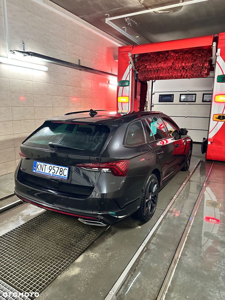 Skoda Octavia 1.4 TSI DSG RS Plus - 12