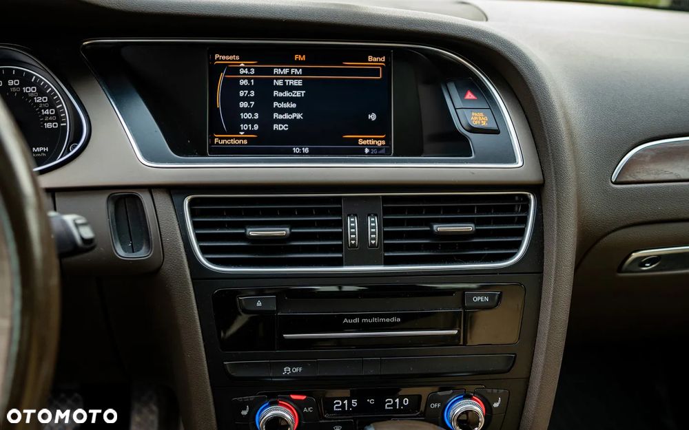 Audi A4 Limousine - 21