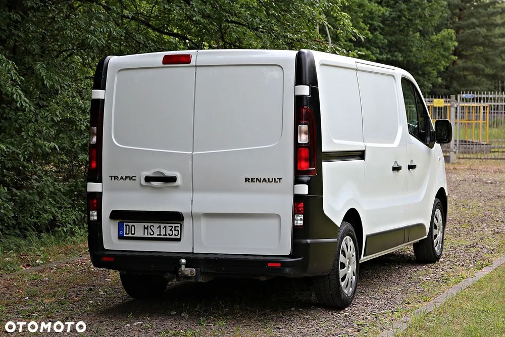 Renault Trafic - 10