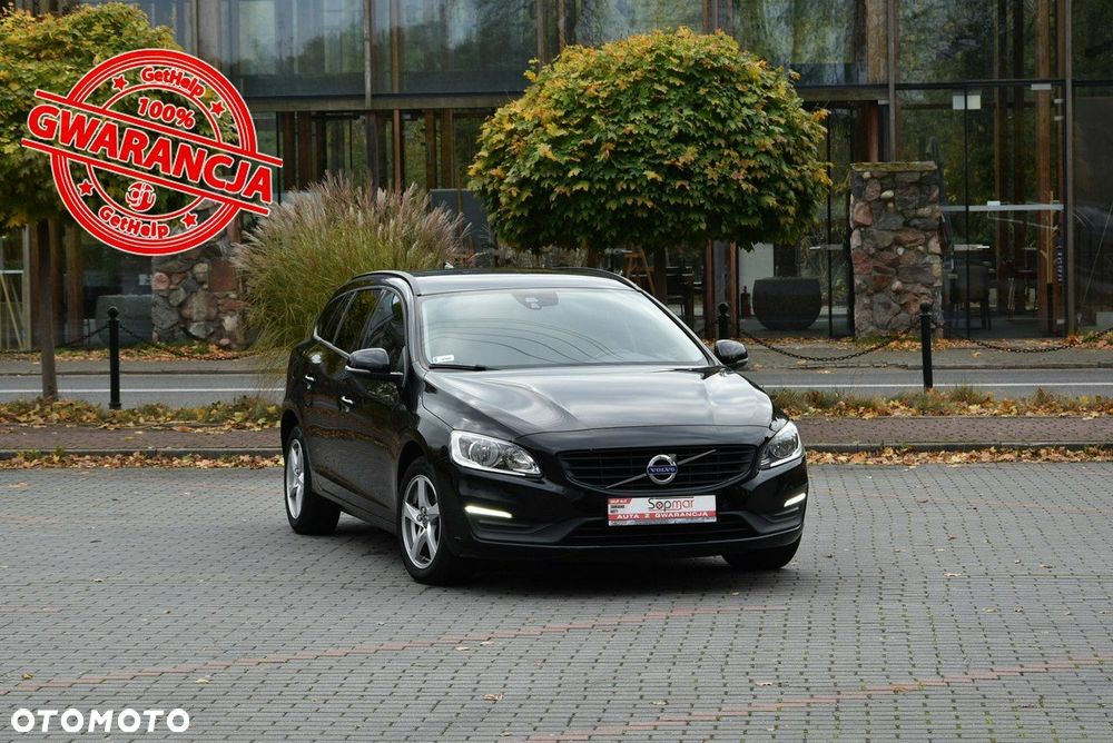 Volvo V60 D2 Kinetic - 1