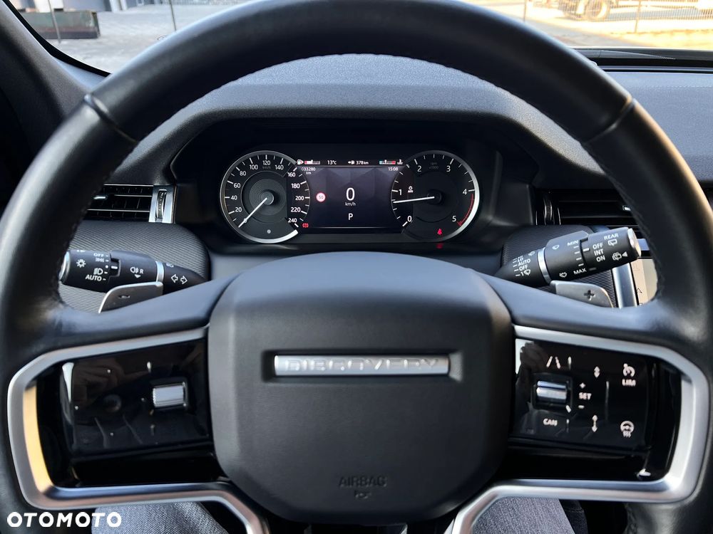Land Rover Discovery Sport - 27