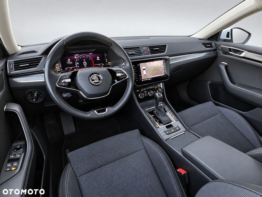 Skoda Superb 2.0 TSI Style DSG - 7