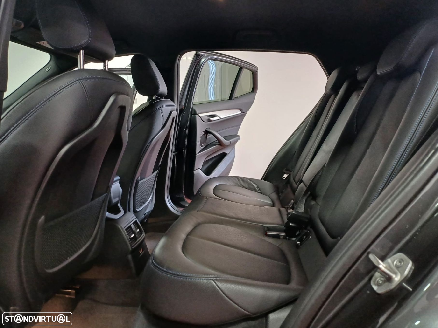 BMW X2 - 11
